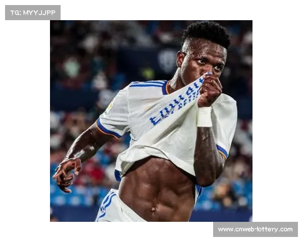 菲戈回忆齐达内执教初期称最初意外如今钦佩其非凡领导力